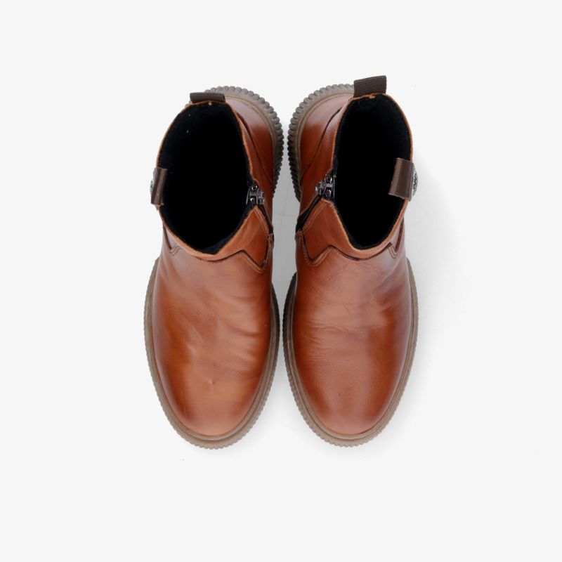 Elegante braune Lederstiefel mit praktischem Reißverschluss, robust und komfortabel, Paaransicht von oben