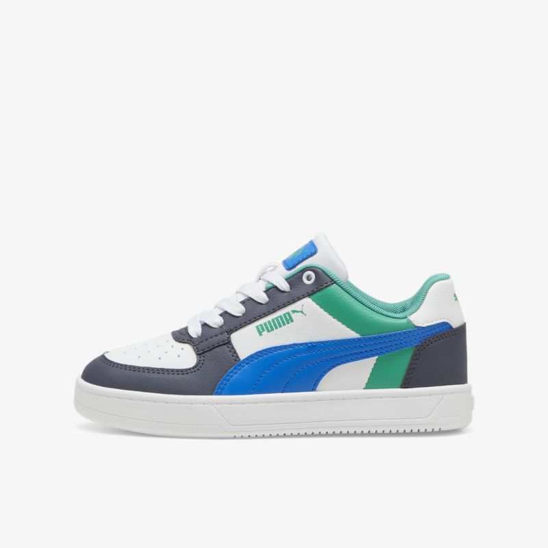 Sportlicher Sneaker in Blau und Weiß, seitliche Ansicht, bequem und langlebig mit rutschfester Sohle