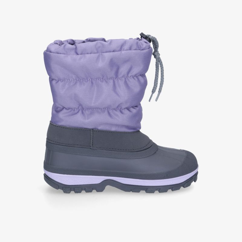 Lila Winterstiefel mit warmem Futter und rutschfester Sohle, ideal für kalte Tage.