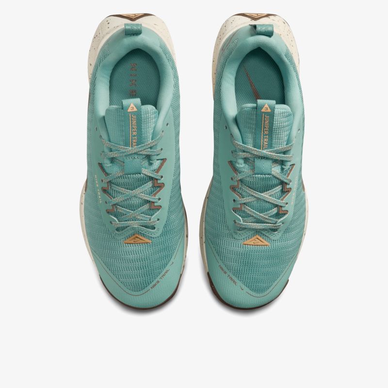 Leichte atmungsaktive Sportschuhe mit modernem Design in frischem Türkis, ideal für Training und Alltag