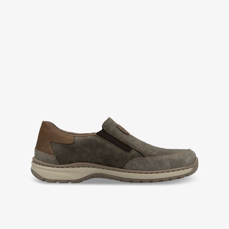 Komfortabler graubrauner Slipper mit ergonomischer Form und rutschfester Sohle in seitlicher Ansicht