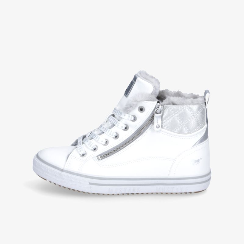 Moderner weißer Sneaker mit Reißverschluss und Schnürung, ideal für urbanen Komfort und stilvolle Auftritte.