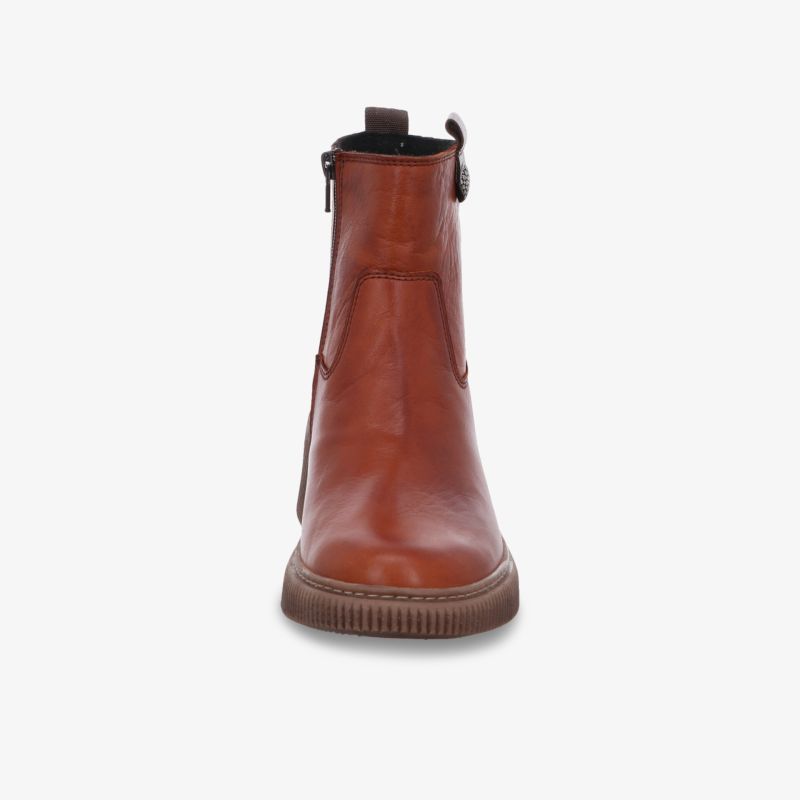 Brauner Lederstiefel in Frontansicht mit Reißverschluss, robuster und bequemer Schuh für den Alltag und kältere Tage