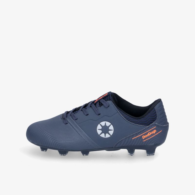 Blaue Fußballschuhe mit Rasenprofil für optimalen Halt und Komfort beim Spiel. Robustes Design für beste Leistung.