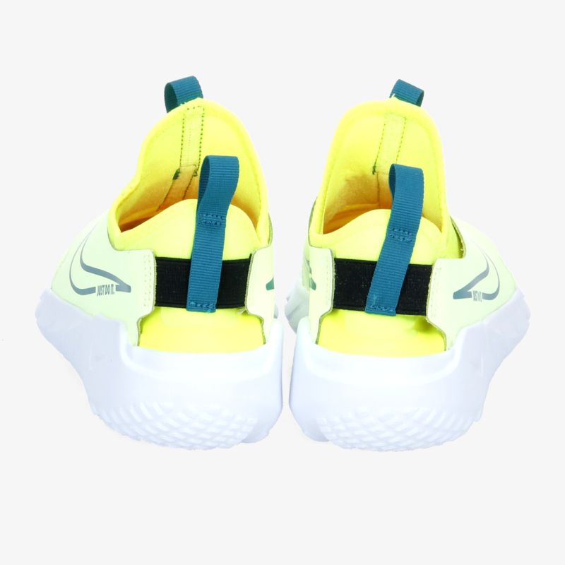 Lässige Sneaker mit leuchtenden Elementen, rutschfester Sohle und komfortablem Design für optimalen Tragekomfort.