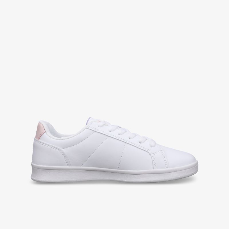 Eleganter weißer Sneaker mit minimalistischem Design und leichter Konstruktion für täglichen Komfort und Stil.