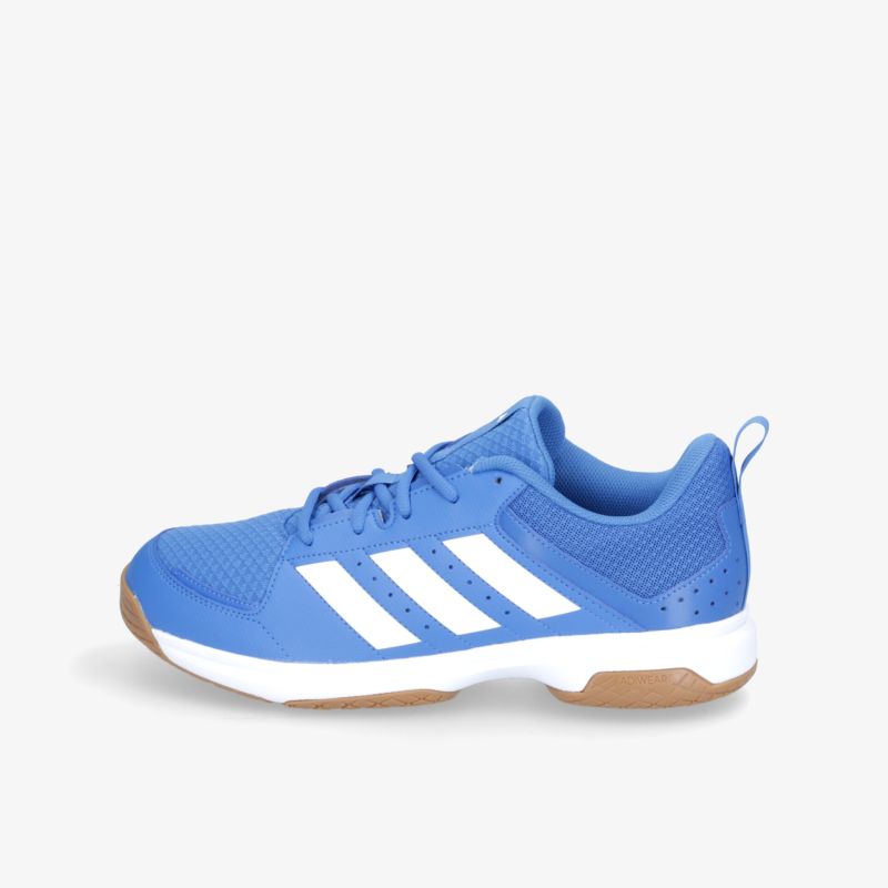 Blaue Sneakers mit weißen Streifen, ideal für sportliche Aktivitäten, bieten Komfort und rutschfeste Sohle.