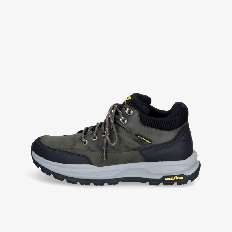 Robuster Wanderschuh mit rutschfester Sohle und schnelltrocknendem Material für optimalen Komfort bei Outdoor-Abenteuern.