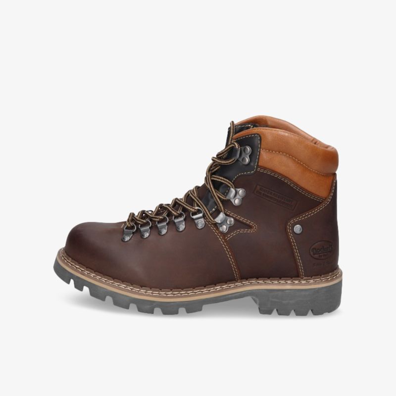 Robuster brauner Wanderstiefel mit stabiler Schnürung und gepolstertem Knöchelbereich für Komfort und sicheren Halt