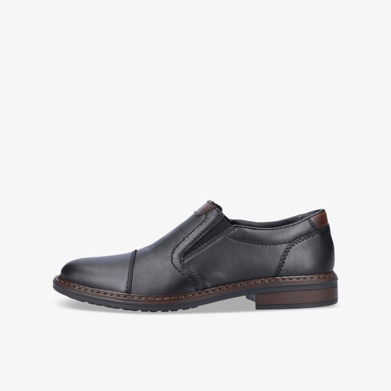 Elegante schwarze Slip-On Schuhe aus Leder mit klassischem Design.