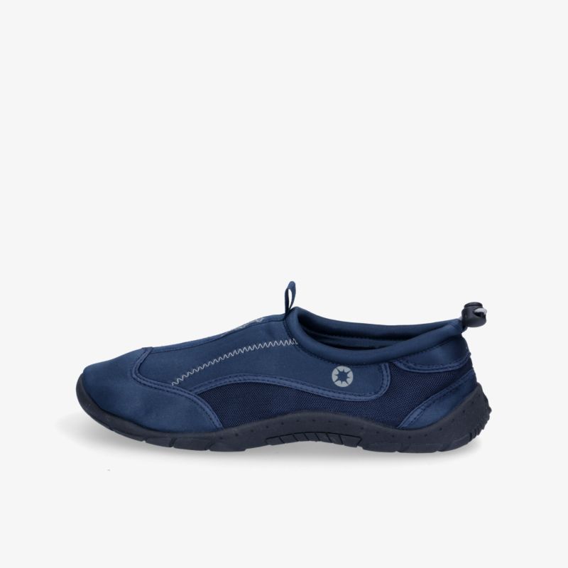 Leichter, atmungsaktiver Schuh mit komfortablem Design und rutschfester Sohle in dunklem Blau.