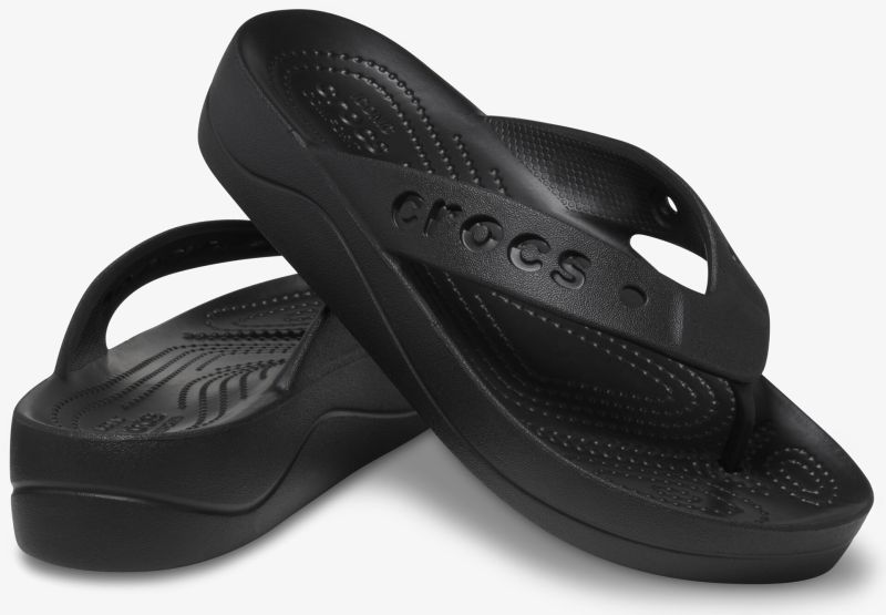 Schwarze Sandalen mit ergonomischem Design für optimalen Tragekomfort und rutschfeste Sohle.