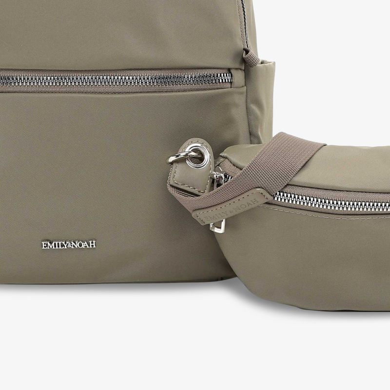 Moderne Reisetasche mit robusten Reißverschlüssen und elegantem Design, ideal für unterwegs.