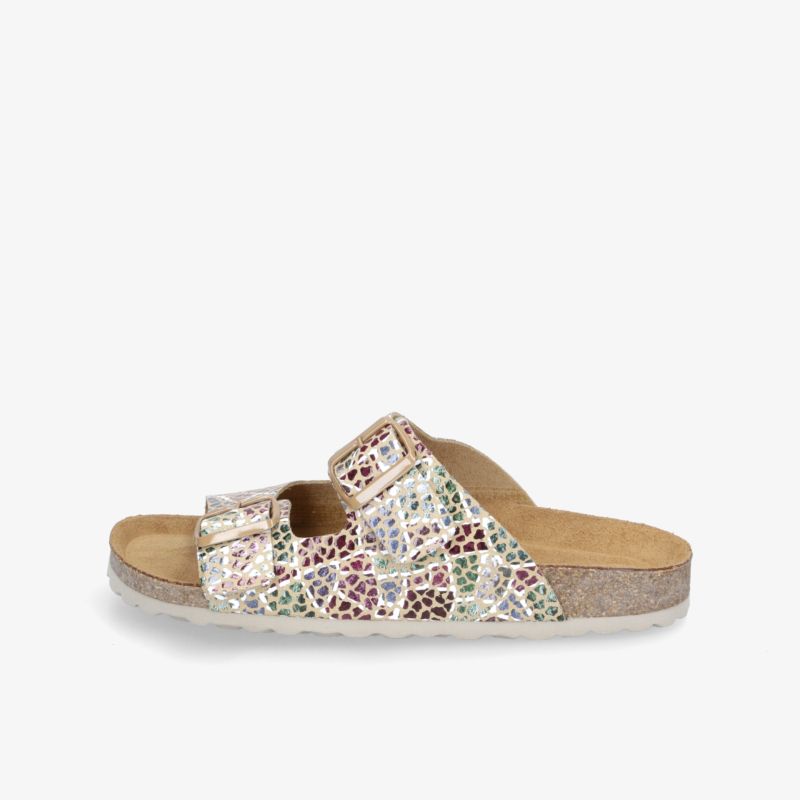 Stilvolle, bunte Sandale mit verstellbaren Riemen und komfortabler Fußbettung für optimalen Tragekomfort.