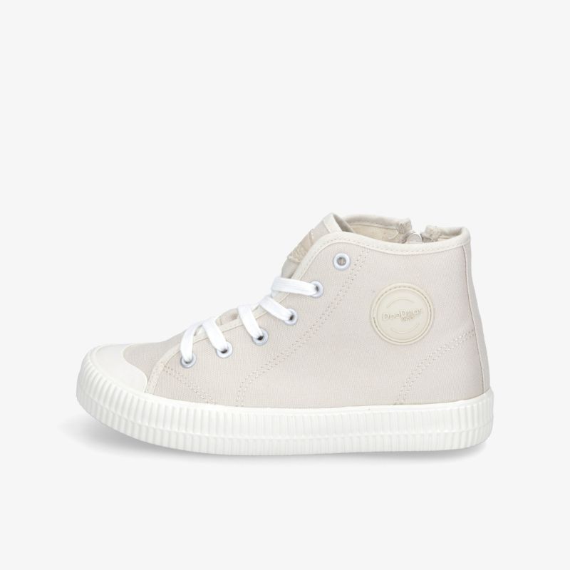 Modischer high-top Schuh mit bequemer Passform und robuster Sohle für optimalen Halt.