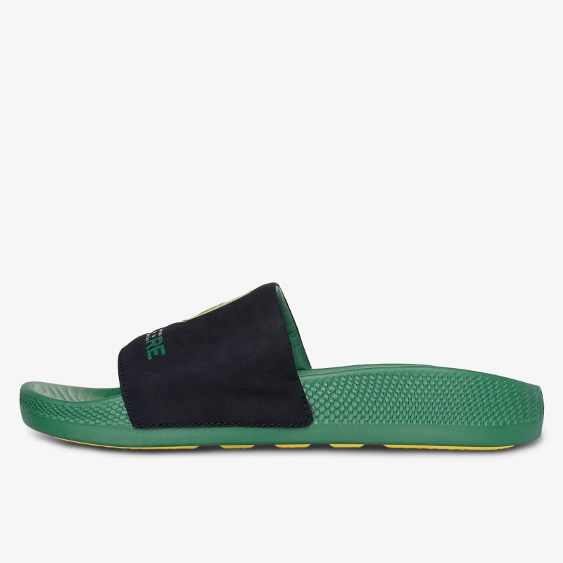 Bequeme und stylische Sandale in grüner Farbe mit rutschfester Sohle und hochwertigem Material.
