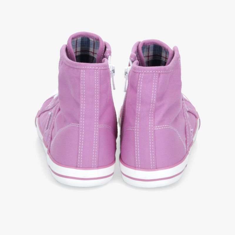 Rückansicht von lilafarbenen Sneakern mit hohem Schaft und praktischem Reißverschluss für einfachen Einstieg