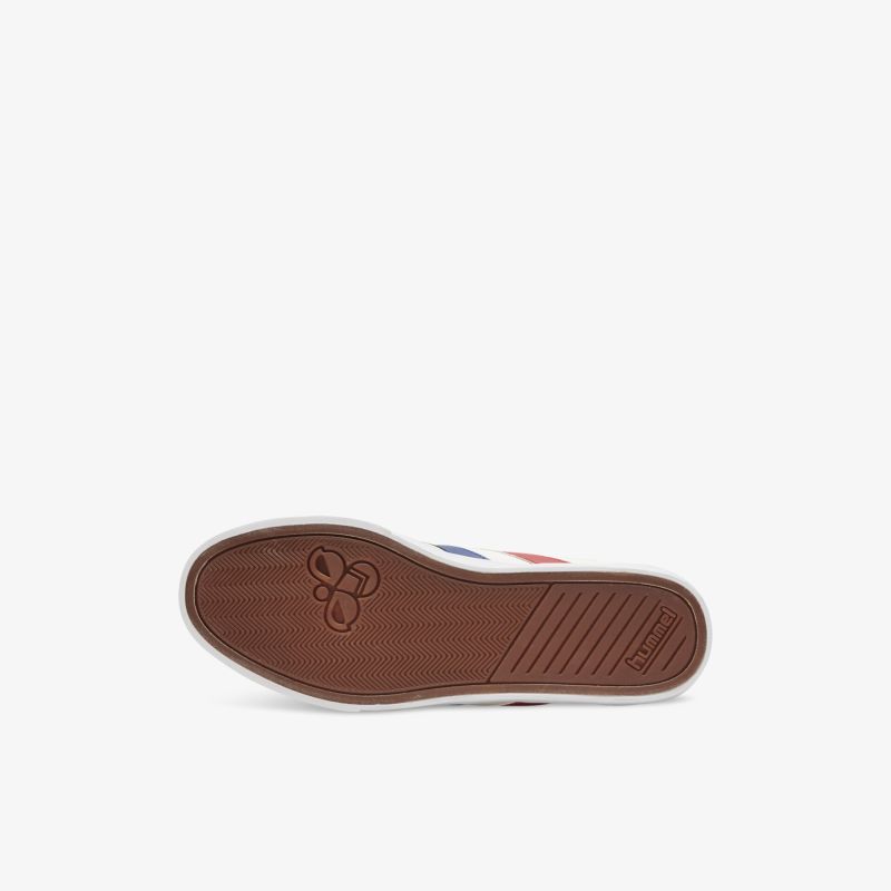 Rutschfeste, strapazierfähige Sohle für optimalen Halt und Komfort.