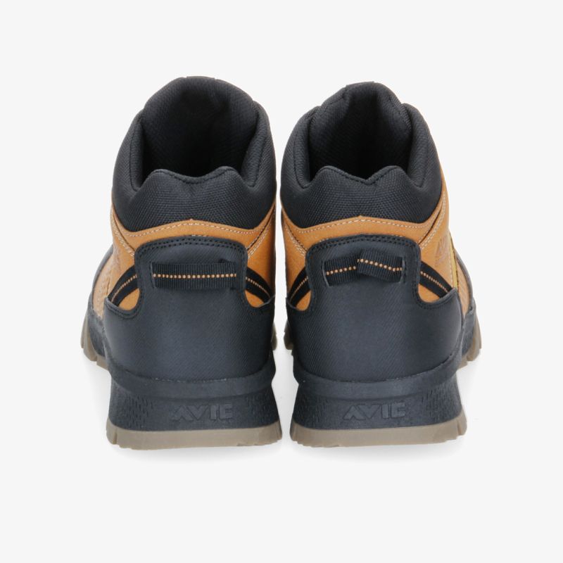 Stylische und robuste Schuhe in Schwarz und Braun, ideal für Alltag und Outdoor-Aktivitäten.