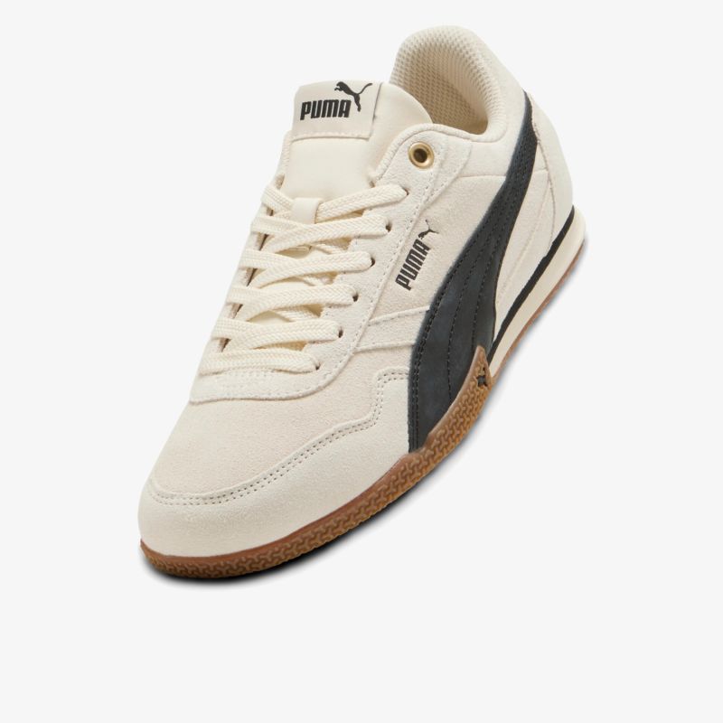 Leichter sportlicher Schuh mit bequemer Passform und rutschfester Sohle für vielseitigen Einsatz
