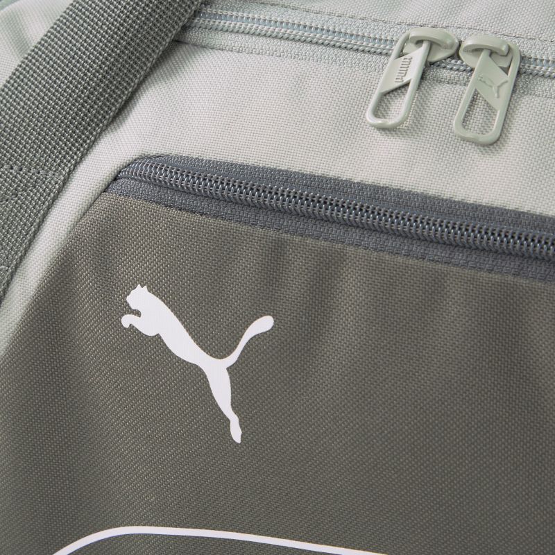 Elegante Puma Tasche mit robustem Reißverschluss und markantem Logo für vielseitige Nutzung.