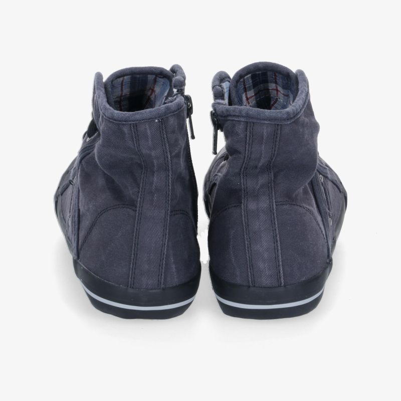 Hochwertige, bequeme dunkelblaue Sneakers mit modernem Design und robuster Bauweise, Rückansicht.