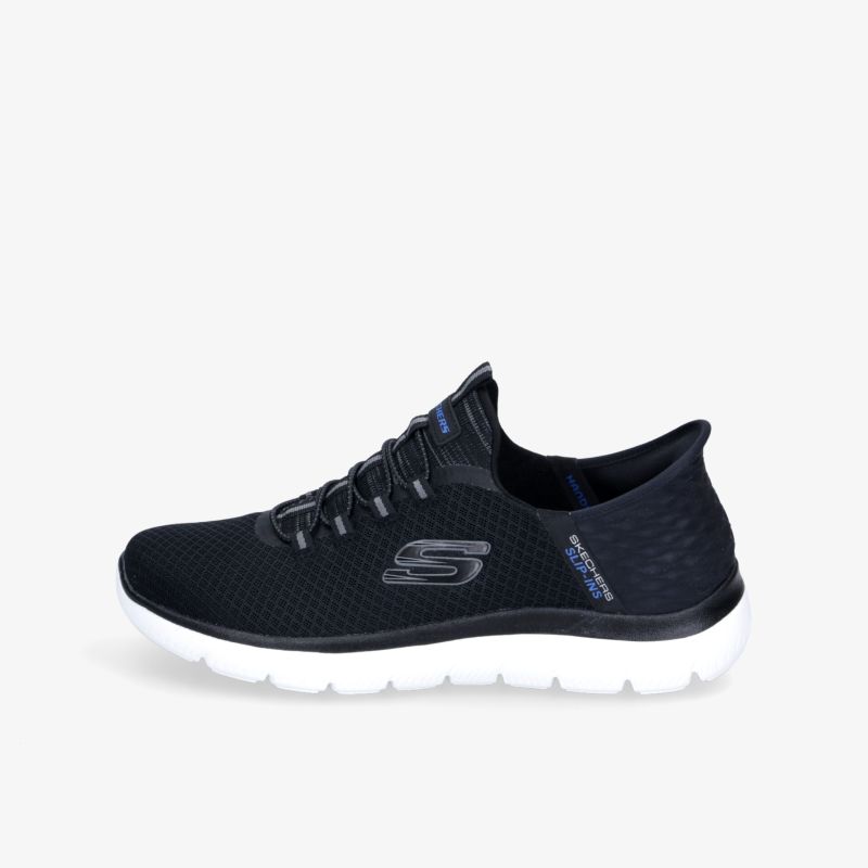 Moderner schwarzer Sneaker mit leichter, flexibler Sohle für optimalen Komfort und Stil