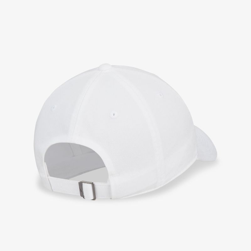 Weißes Basecap mit verstellbarem Riemen, klassisches Design für bequemen Sitz und vielseitigen Stil.