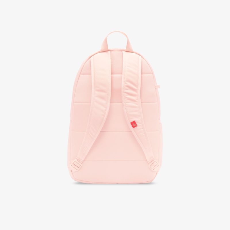 Eleganter, minimalistischer Rucksack in Pastellton mit gepolsterten Schultergurten und praktischem Design.