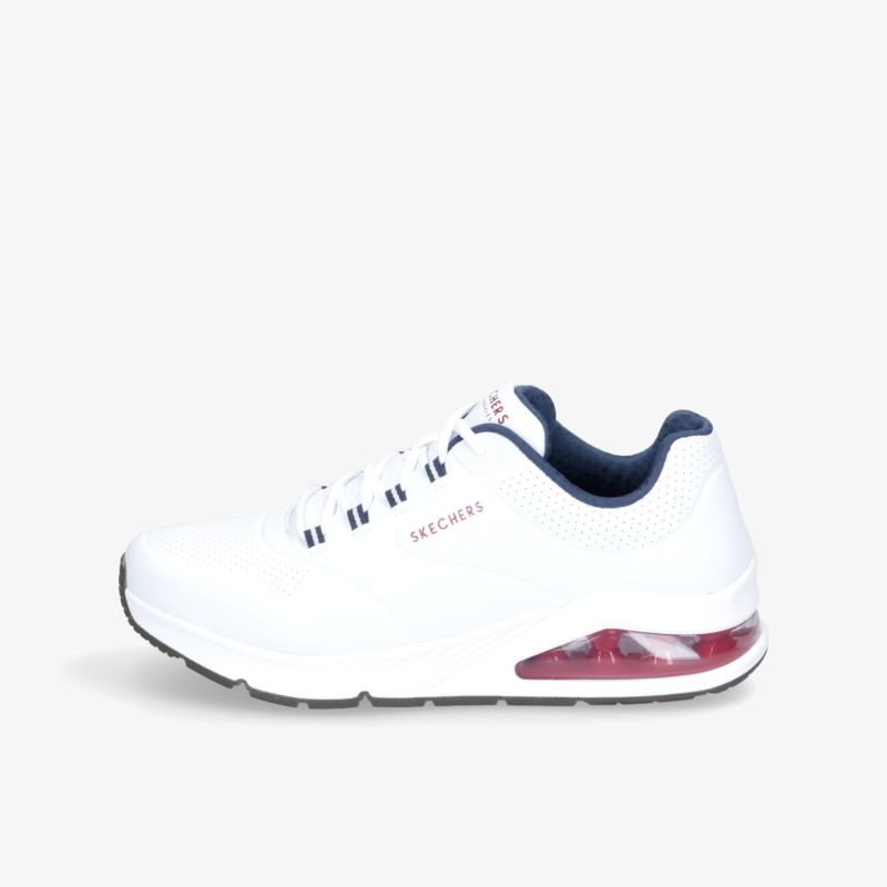 Moderner weißer Sneaker mit bequemer Polsterung und stilvollem Look für Alltag und Sport.