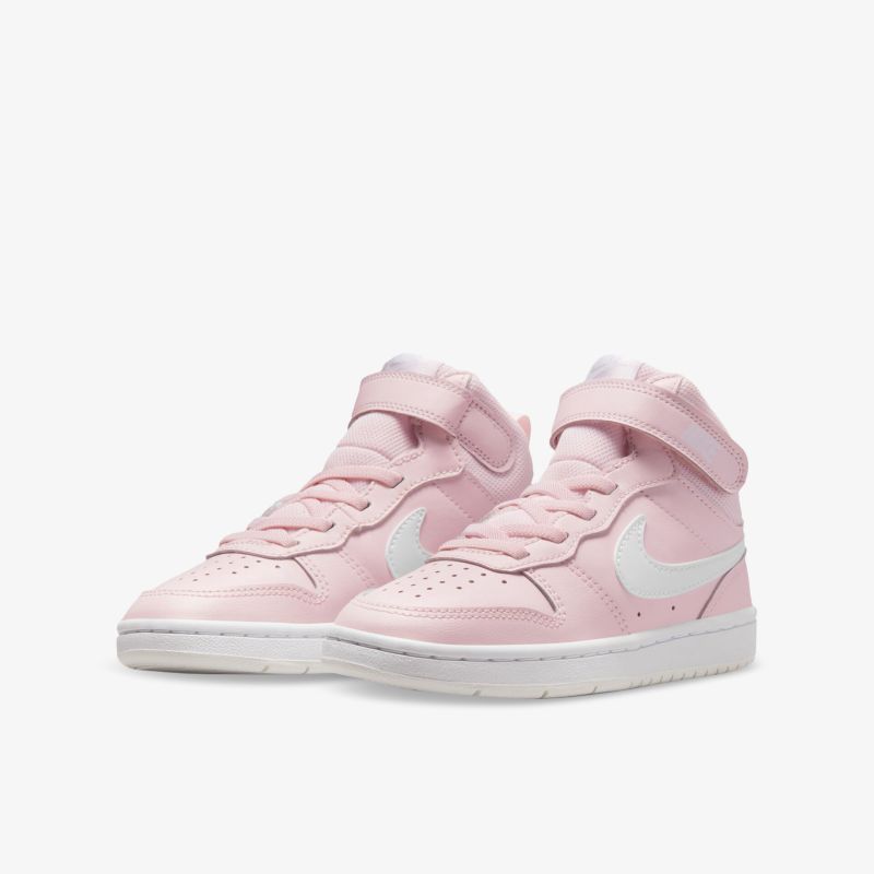Moderne pinke Sportschuhe mit weißem Logo und verstellbarem Verschluss für optimalen Tragekomfort.