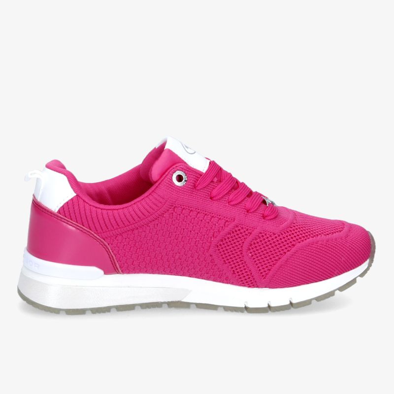 Moderner pinker Sneaker mit atmungsaktivem Obermaterial und flexibler Sohle für hohen Tragekomfort.