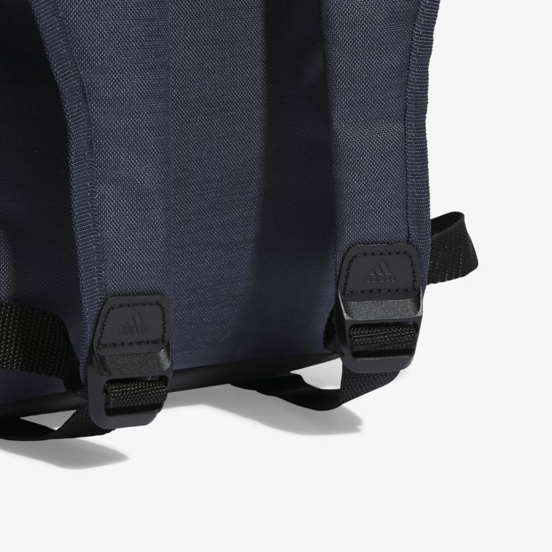 Langlebiger Rucksack mit verstellbaren Gurten und robustem Design, ideal für Alltag und Reisen