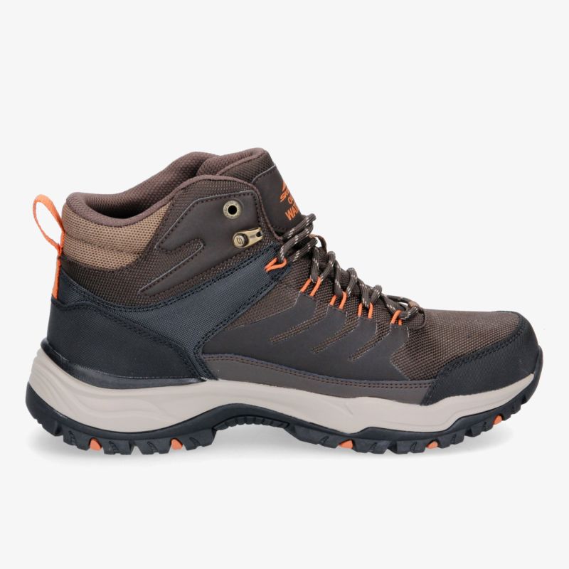 Robuster Wanderschuh mit stabiler Sohle und wasserdichtem Obermaterial für optimalen Outdoor-Komfort.