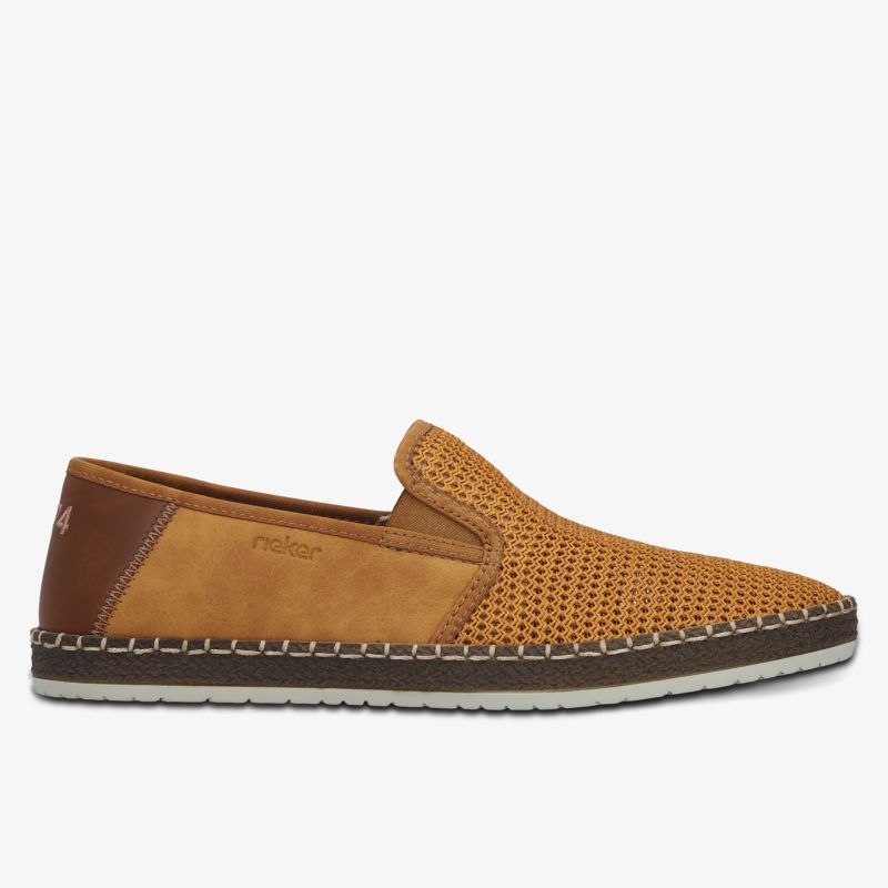Leichter und atmungsaktiver Slip-On mit geflochtenem Obermaterial und flexibler Sohle für bequemen Alltag