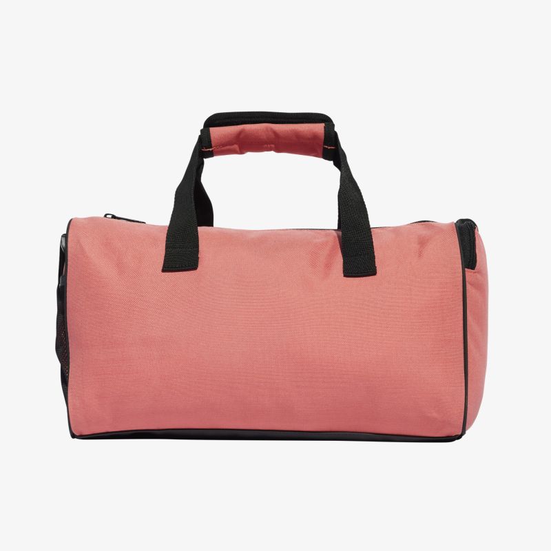 Stylische und robuste Sporttasche mit geräumigem Hauptfach und bequemen Griffen für vielseitige Nutzung