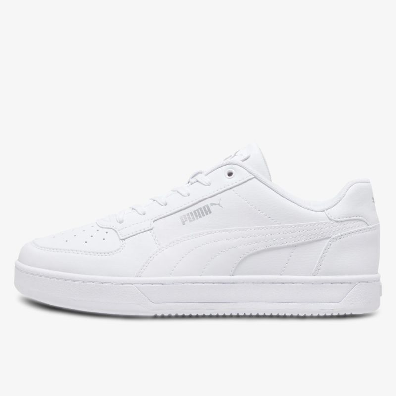 Moderner weißer Sneaker mit klarer Linienführung und langlebiger Sohle, bequem und sportlich im Design