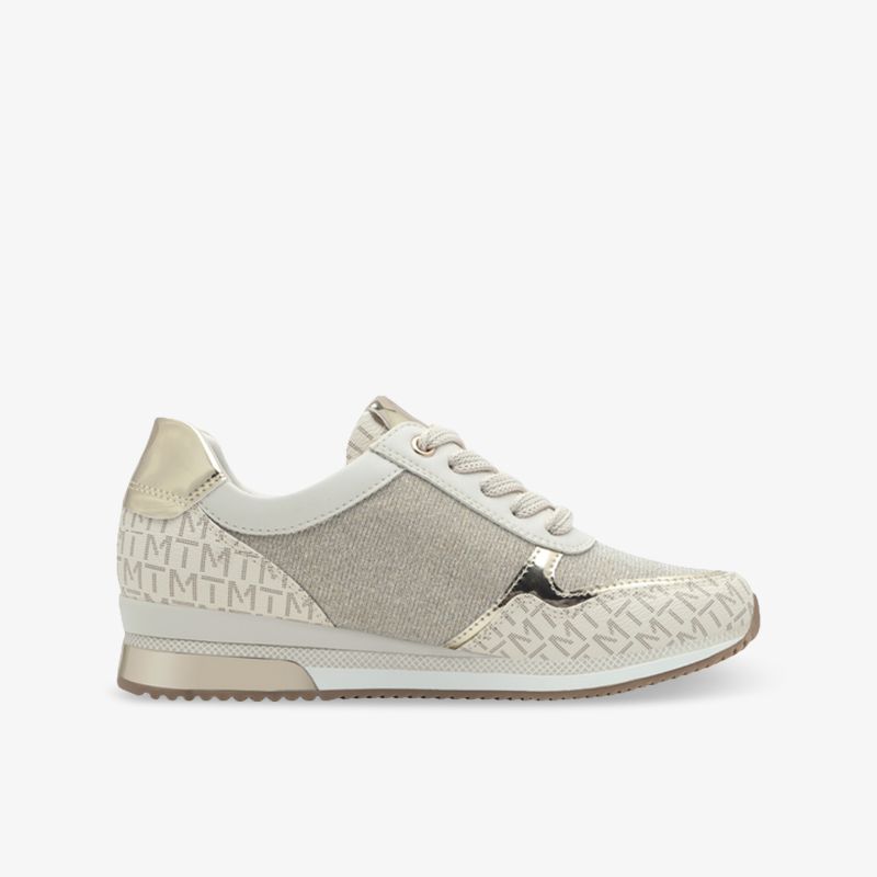 Moderner, leichter Sneaker mit schnürsenkeln, rutschfester Sohle und atmungsaktivem Material in neutralen Farbtönen