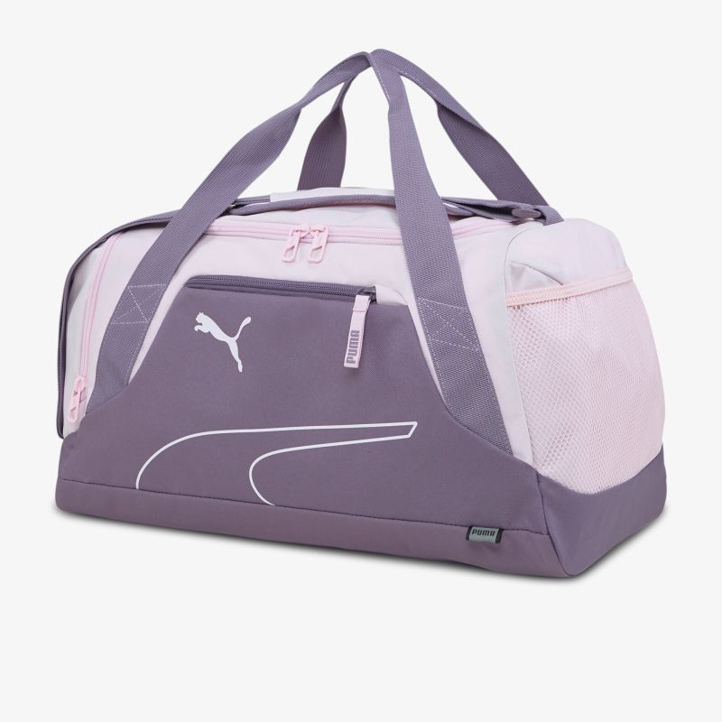 Stilvolle lila und pinke Sporttasche mit praktischen Reißverschlüssen und geräumigem Innenraum