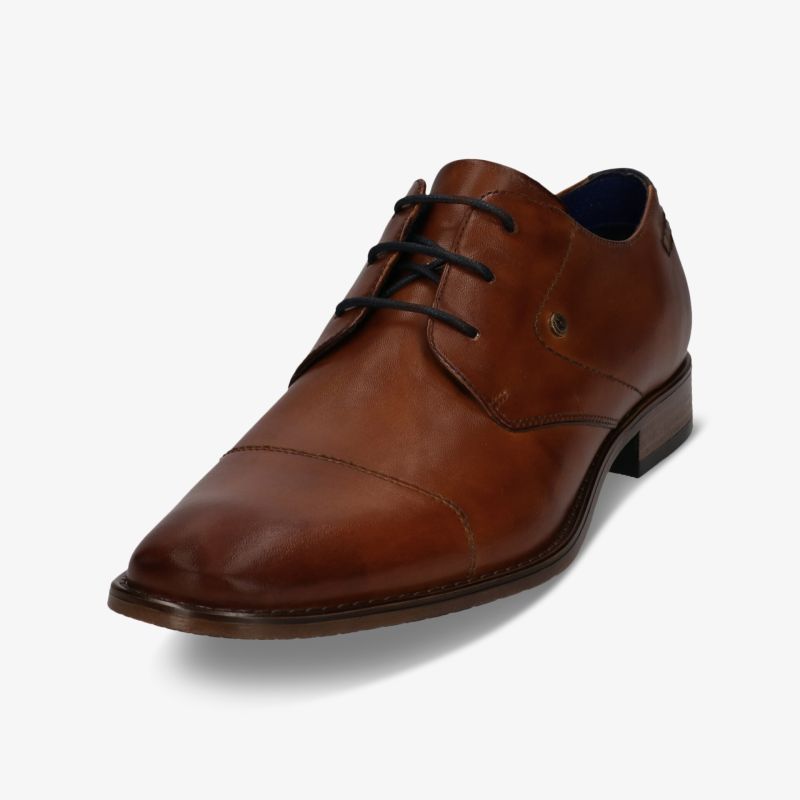 Eleganter brauner Lederschnürschuh mit klassischem Design und hochwertiger Verarbeitung für stilvolle Auftritte.
