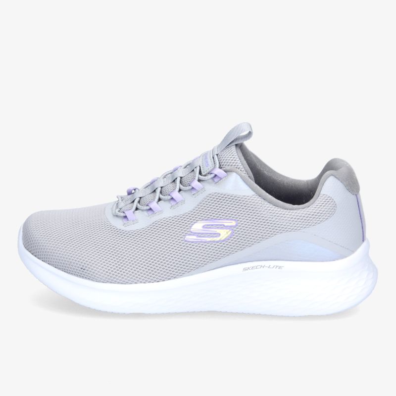 Grauer Sneaker mit weißer Sohle und Mesh-Design für Komfort und Stil. Perfekt für Freizeit und Sport.