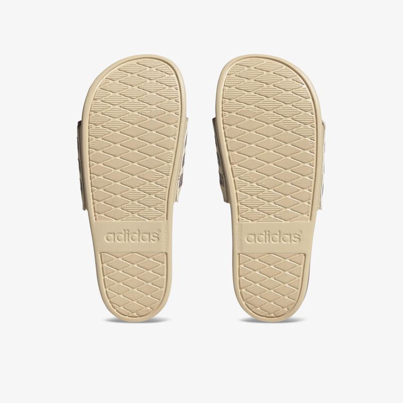 Bequeme, rutschfeste Sandalen mit strapazierfähiger Sohle und hochwertiger Optik, ideal für jeden Anlass.