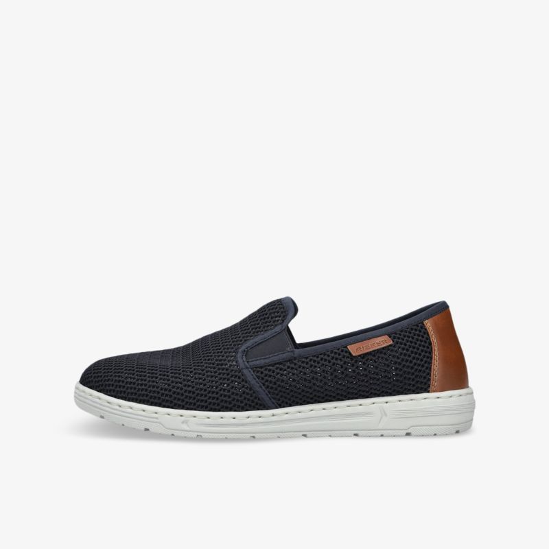 Leichter und stilvoller Slip-On Schuh mit atmungsaktiver Textiloberfläche und rutschfester Sohle