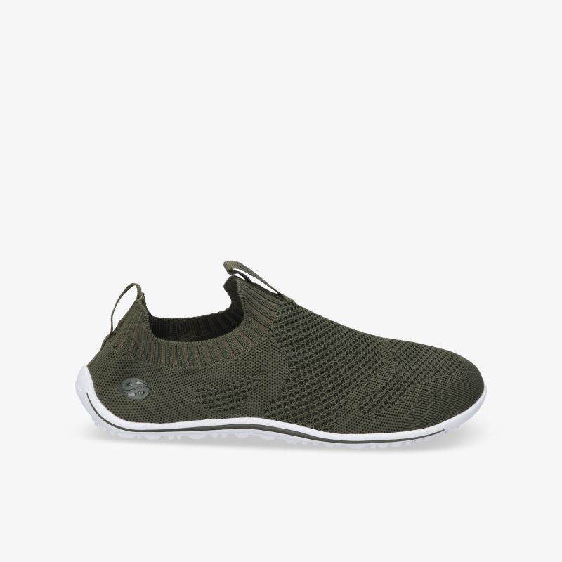 Leichter, atmungsaktiver Sneaker in Olivgrün mit flexibler Sohle und modernem Design.