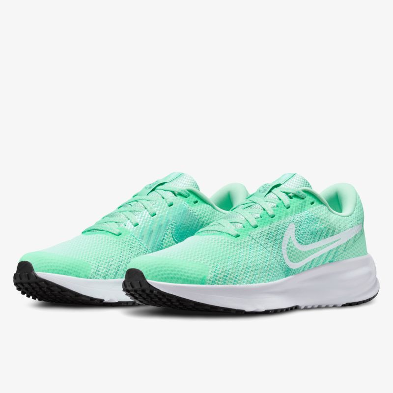 Leichte atmungsaktive grüne Sportschuhe mit gepolstertem Innenfutter und flexiblem Material