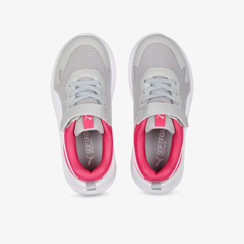 Sportliche Kinder-Sneaker in Grau mit rotem Innenfutter, Klettverschluss und atmungsaktivem Mesh-Obermaterial.