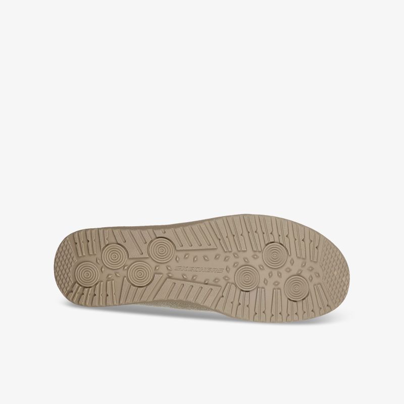 Rutschfeste und langlebige Schuhsohle für optimalen Tragekomfort und Strapazierfähigkeit.