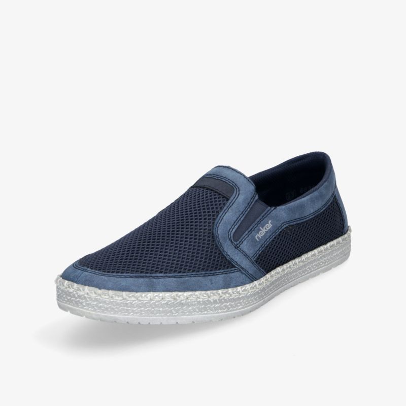 Blauer Slip-On Schuh aus atmungsaktivem Material mit flexibler, rutschfester Sohle für hohen Tragekomfort