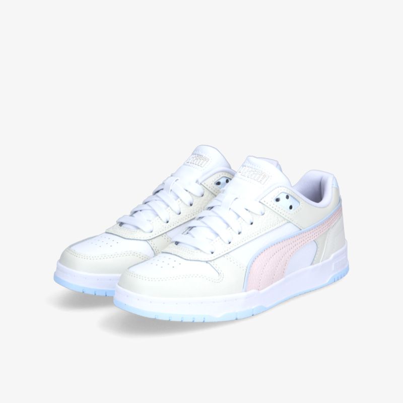 Weiße Sneaker mit Pastellakzenten, sportlicher und modischer Look, komfortabel und rutschfest