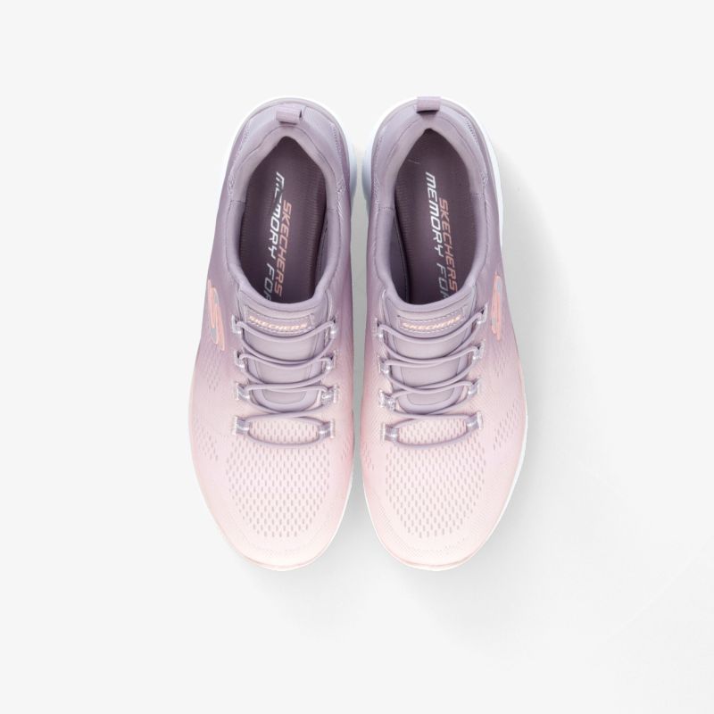 Leichte und bequeme Schuhe in modernem Lila-Design, ideal für Sport und Freizeitaktivitäten.